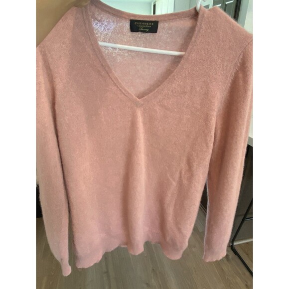 Charter Club 100% cashmere Luxury Soft Pink V-Neck Sweater Sz XL - Picture 2 of 12